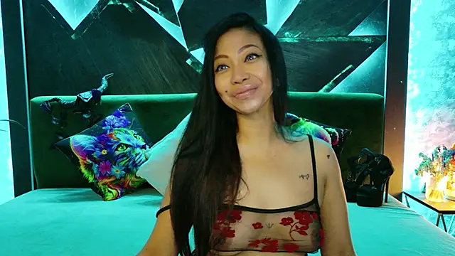 ElyaQuinn online show from May 2026 06:42:02 AM