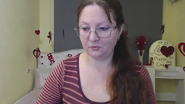 Snapshot of VanessaHotts chatting on February 2026 06:09:02 AM VanessaHotts online show from February 2026 06:09:02 AM