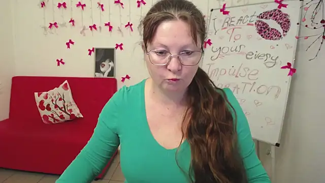 VanessaHotts online show from March 2026 05:57:02 AM