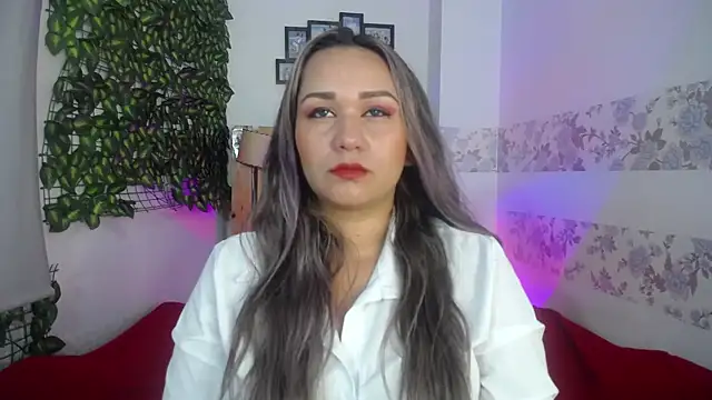 paula brausin online show from February 2025 08:42:02 PM