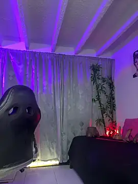 lonely shewolf online show from April 2026 04:53:02 PM