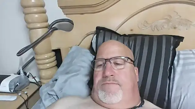 Bigbear0563 online show from October 2025 03:36:02 PM