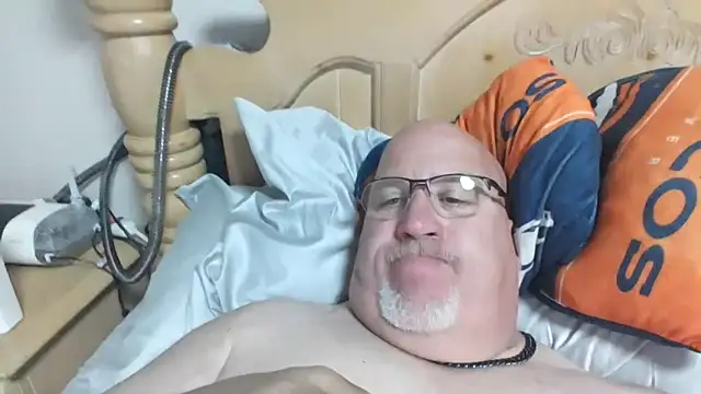 Snapshot of Bigbear0563 chatting on March 2026 12:13:02 AM Bigbear0563 online show from March 2026 12:13:02 AM