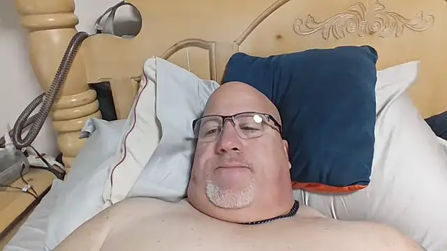 Snapshot of Bigbear0563 chatting on March 2026 04:12:01 PM Bigbear0563 online show from March 2026 04:12:01 PM