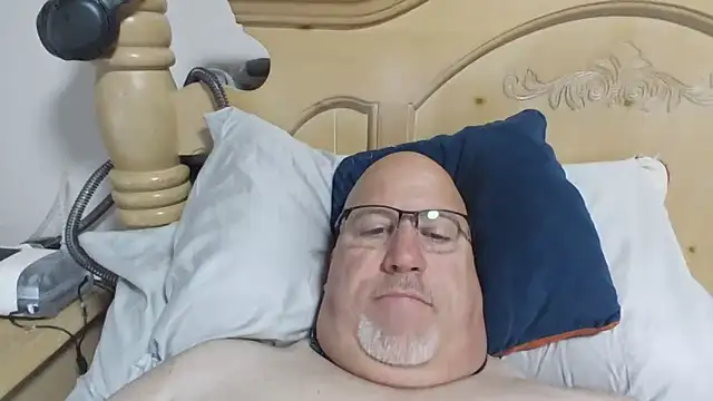 Snapshot of Bigbear0563 chatting on March 2026 04:08:01 PM Bigbear0563 online show from March 2026 04:08:01 PM