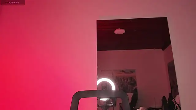 Emmily Savage online show from January 2025 10:42:01 PM