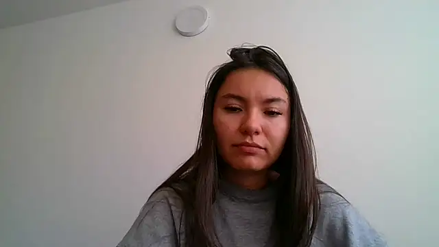  andygirl online show from April 2026 06:45:01 PM