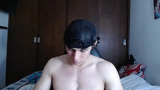 aresholland online show from February 2025 02:28:01 AM