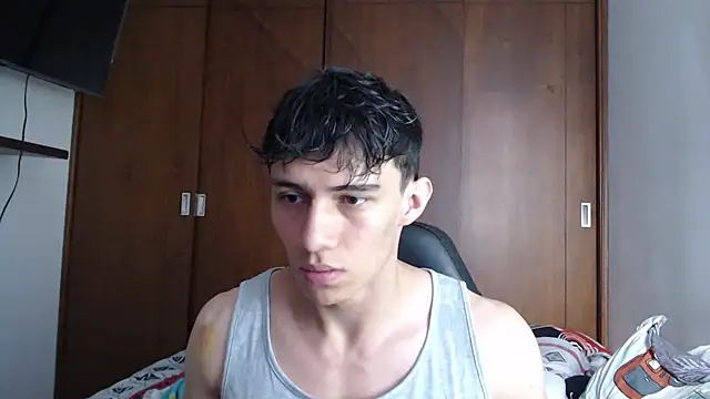 aresholland online show from March 2025 04:24:01 PM