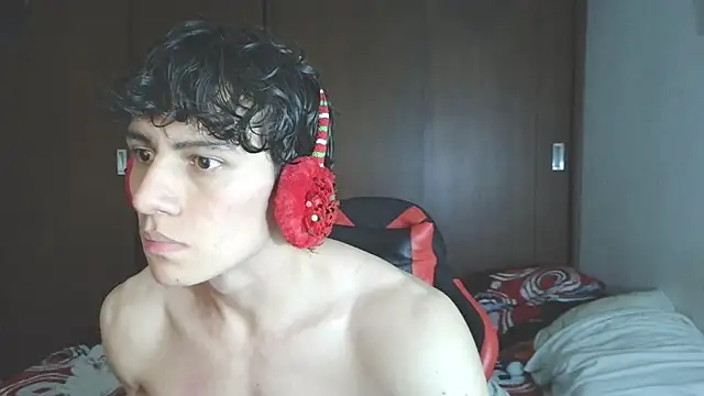 Snapshot of aresholland chatting on January 2026 02:16:02 AM aresholland online show from January 2026 02:16:02 AM