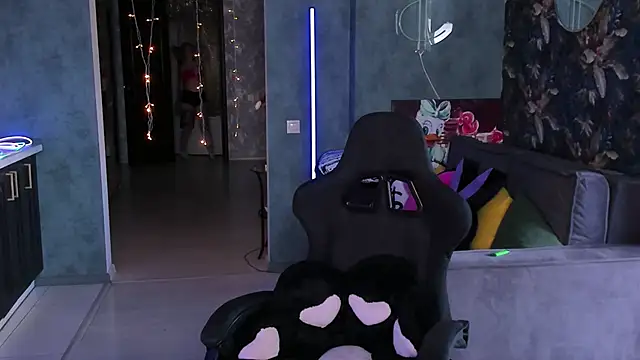 Blckmirrorr online show from April 2026 10:57:02 AM