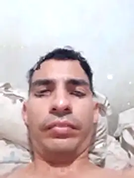 Snapshot of manuel202332 chatting on December 2024 01:29:02 AM manuel202332 online show from December 2024 01:29:02 AM