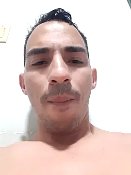 Snapshot of manuel202332 chatting on December 2024 02:27:02 AM manuel202332 online show from December 2024 02:27:02 AM