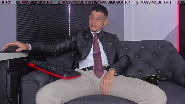 massimo g online show from November 2025 01:32:02 PM