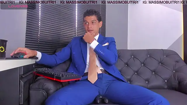 massimo g online show from May 2026 12:35:02 PM