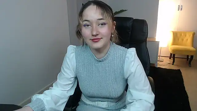 Snapshot of Crystal-dreamt chatting on February 2026 10:22:01 AM Crystal-dreamt online show from February 2026 10:22:01 AM