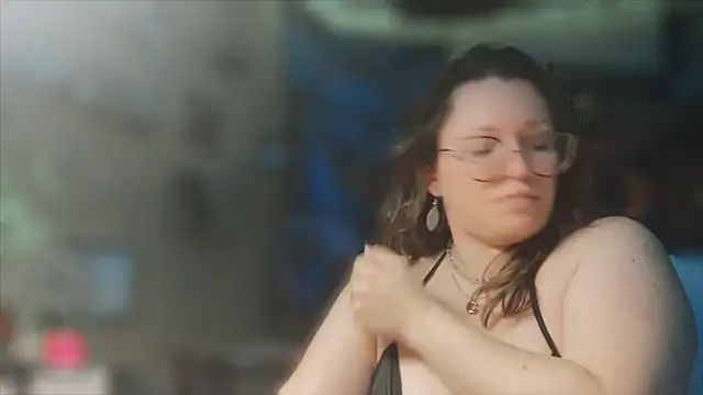 spunlikecottoncandy online show from October 2025 05:58:02 PM