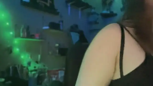 Snapshot of spunlikecottoncandy chatting on March 2026 06:36:01 AM spunlikecottoncandy online show from March 2026 06:36:01 AM