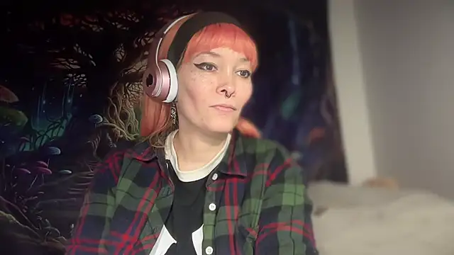 FRRANNKIE online show from December 2025 12:10:01 PM