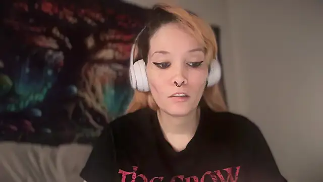 FRRANNKIE online show from March 2026 06:47:02 PM