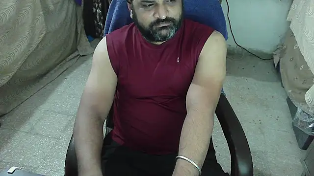 rentarob online show from October 2025 08:51:01 PM