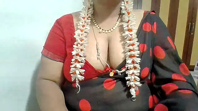 Snapshot of archanatelugu9 chatting on July 2026 06:23:01 PM archanatelugu9 online show from July 2026 06:23:01 PM