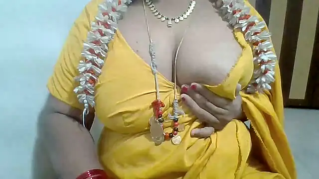 Snapshot of archanatelugu9 chatting on July 2026 01:11:01 AM archanatelugu9 online show from July 2026 01:11:01 AM