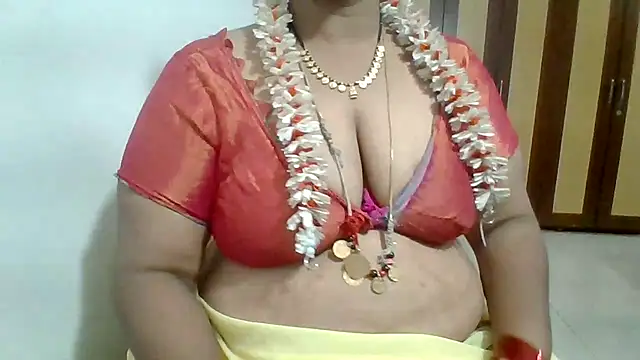 Snapshot of archanatelugu9 chatting on July 2026 03:58:02 PM archanatelugu9 online show from July 2026 03:58:02 PM