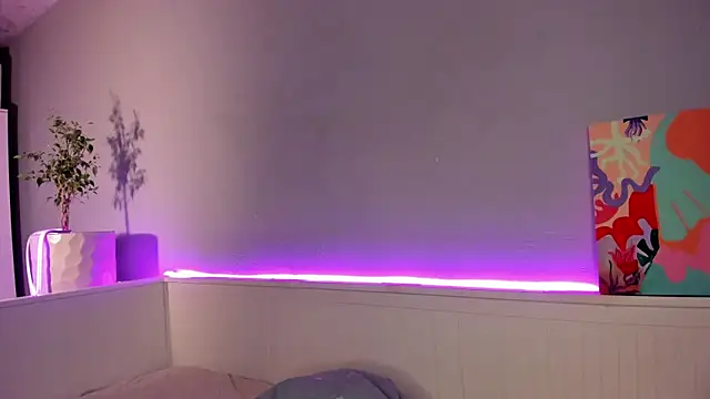 Snapshot of lina_stones chatting on December 2024 11:44:01 AM lina stones online show from December 2024 11:44:01 AM