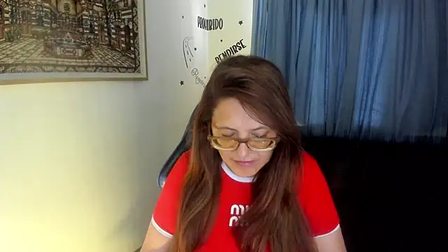 Ivette Shaira online show from June 2026 12:16:01 PM