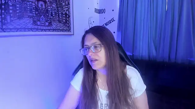 Ivette Shaira online show from July 2026 12:56:02 PM