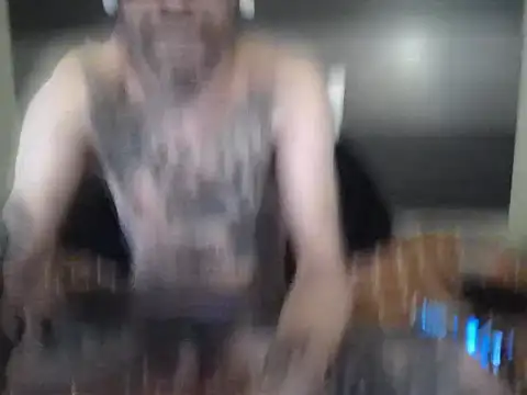 Snapshot of LB_Living chatting on January 2026 12:16:02 AM LB Living online show from January 2026 12:16:02 AM