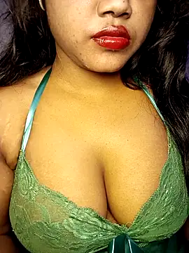 Snapshot of Hotlisa chatting on November 2025 04:40:02 PM Hotlisa online show from November 2025 04:40:02 PM