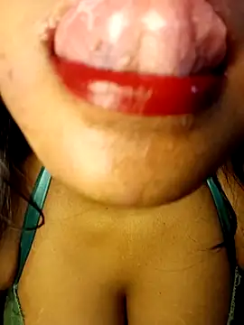 Snapshot of Hotlisa chatting on November 2025 05:08:02 AM Hotlisa online show from November 2025 05:08:02 AM