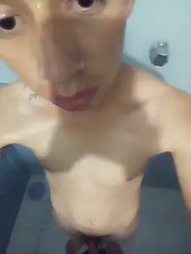 adri uwu online show from December 2024 05:17:02 AM