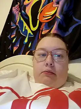 Snapshot of Sexycurvyemilyy chatting on November 2025 07:45:02 PM Sexycurvyemilyy online show from November 2025 07:45:02 PM