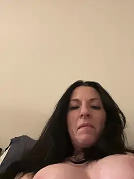 Snapshot of DominiqueX0 chatting on January 2025 12:15:02 AM DominiqueX0 online show from January 2025 12:15:02 AM