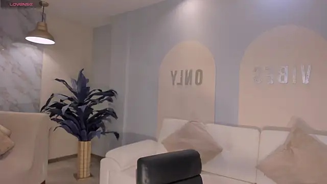 SunnyRivers online show from December 2025 04:34:01 PM