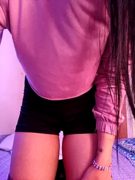 LissaThompsom online show from March 2025 01:51:01 PM