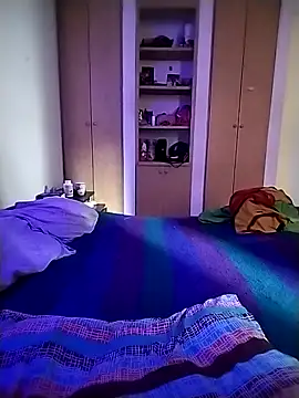 LissaThompsom online show from September 2025 02:28:02 PM