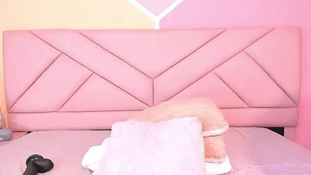 Snapshot of samantha_stan chatting on January 2025 11:33:01 PM samantha stan online show from January 2025 11:33:01 PM