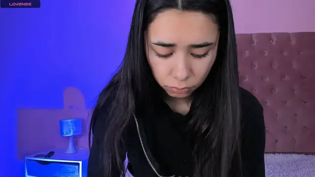 Snapshot of AmyOlimpo chatting on January 2025 08:40:01 AM AmyOlimpo online show from January 2025 08:40:01 AM