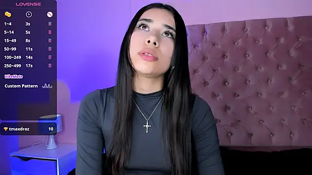 Snapshot of AmyOlimpo chatting on March 2025 01:07:01 PM AmyOlimpo online show from March 2025 01:07:01 PM