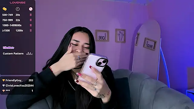 Snapshot of AmyOlimpo chatting on March 2025 04:56:02 AM AmyOlimpo online show from March 2025 04:56:02 AM