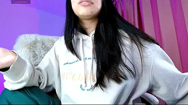 Snapshot of AmyOlimpo chatting on November 2025 04:46:01 AM AmyOlimpo online show from November 2025 04:46:01 AM