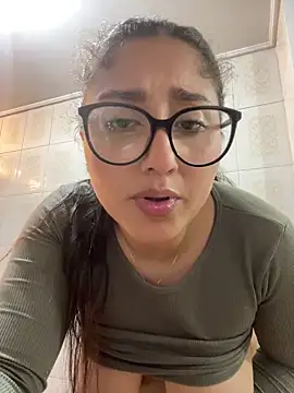 croftsmila online show from May 2026 12:49:02 AM