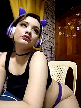 WanOn3Fanny online show from March 2025 06:05:02 AM