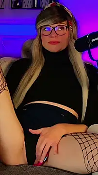 Kittychatte online show from May 2026 12:34:01 PM