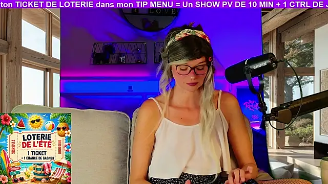Kittychatte online show from July 2026 12:42:02 PM