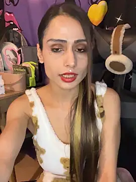 LaPetitechienne1 online show from January 2025 08:07:02 AM